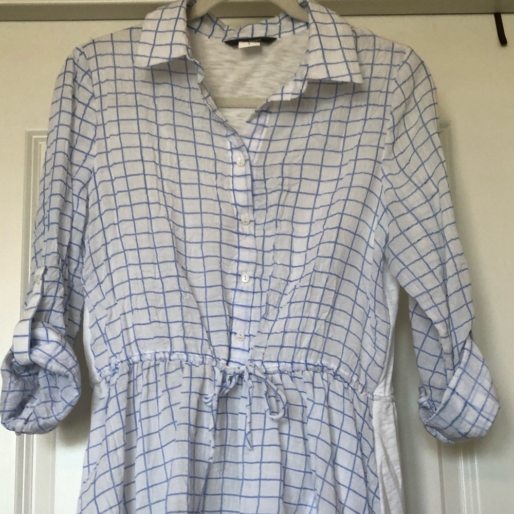 Anthropologie, Blue & White Button Up Top